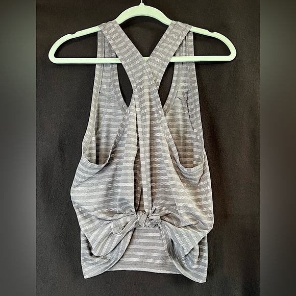 Zyia Gray Nimbus Split Back Tank (Sz Lg) - Picture 6 of 16